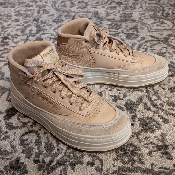 Club C Geo Midweathered women 7 khaki tan mid platform Reebok - Picture 6 of 6